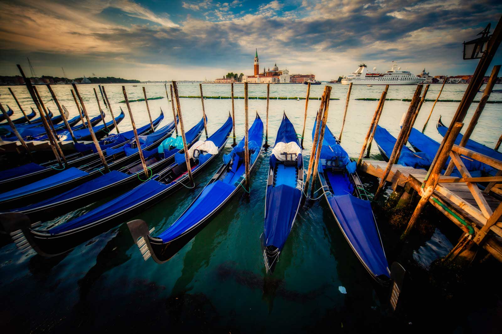 Venice gondoloas